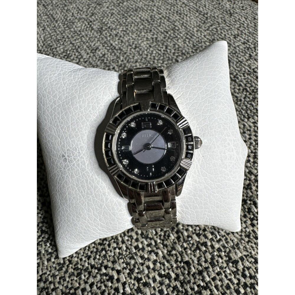 Relic Women’s Watch ZR11818 Silver Tone Black Dial New Battery